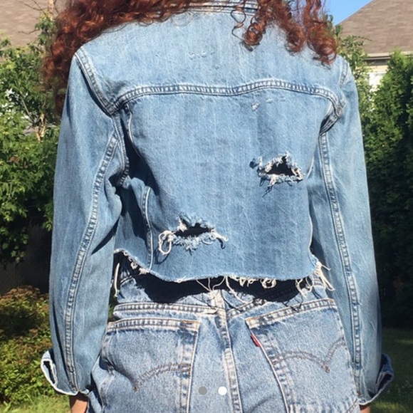 Cropped denim/jean jacket - Picture 3 of 3